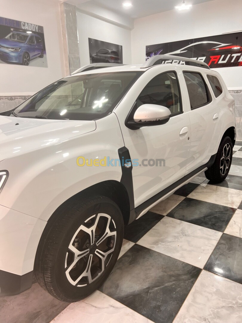 Dacia Duster 2022 Laureate