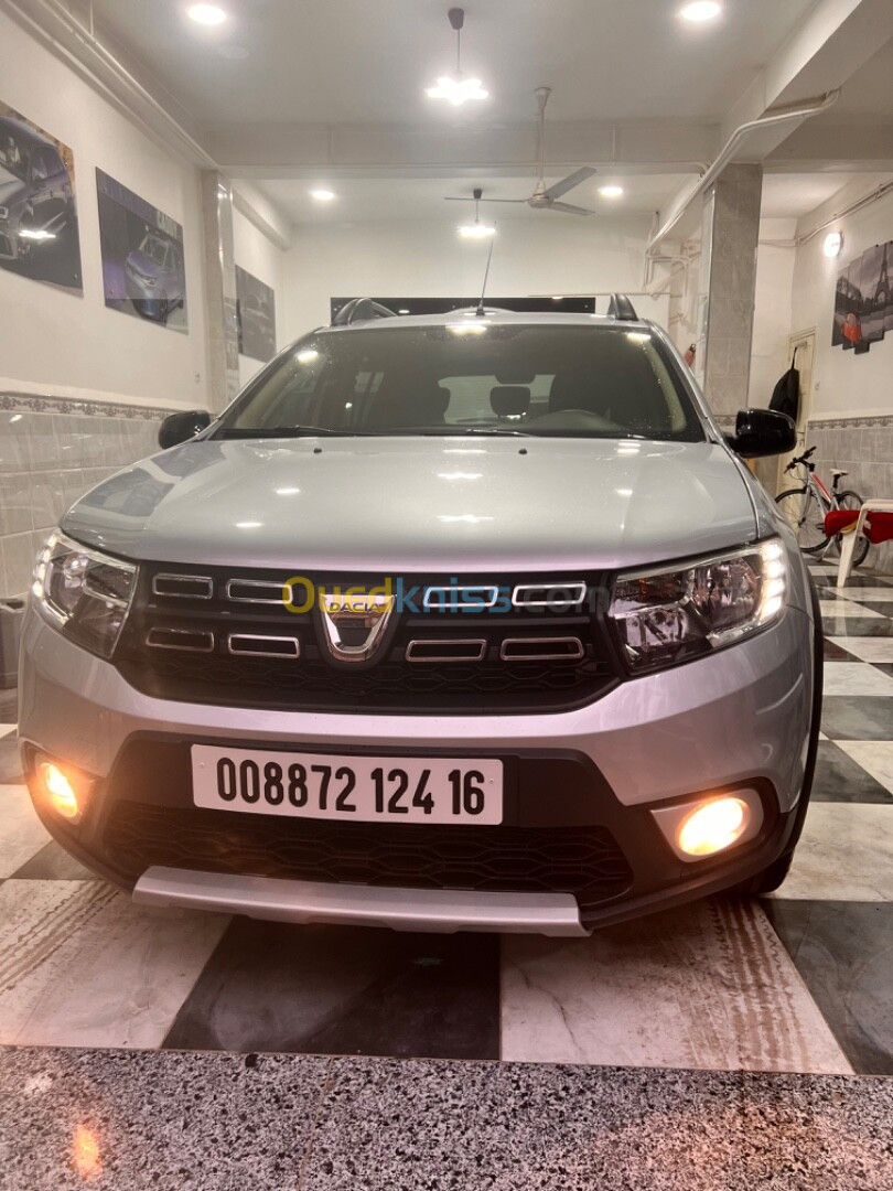 Dacia Sandero 2024 Stbway tan