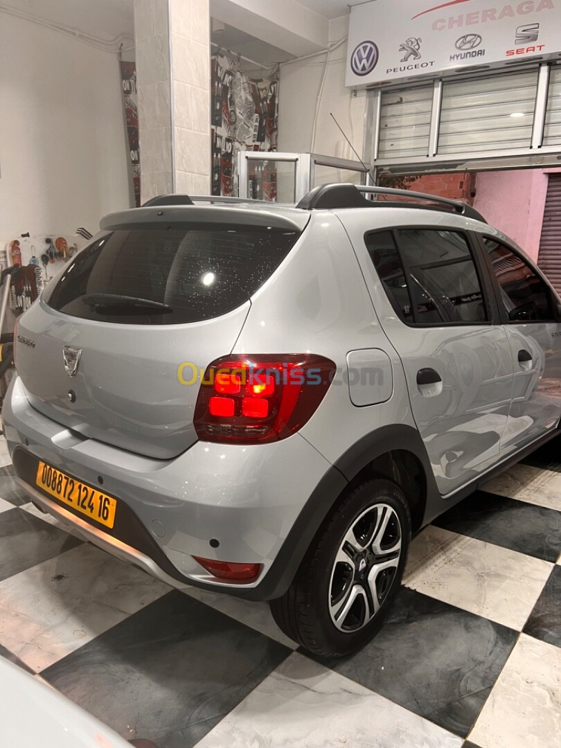 Dacia Sandero 2024 Stbway tan