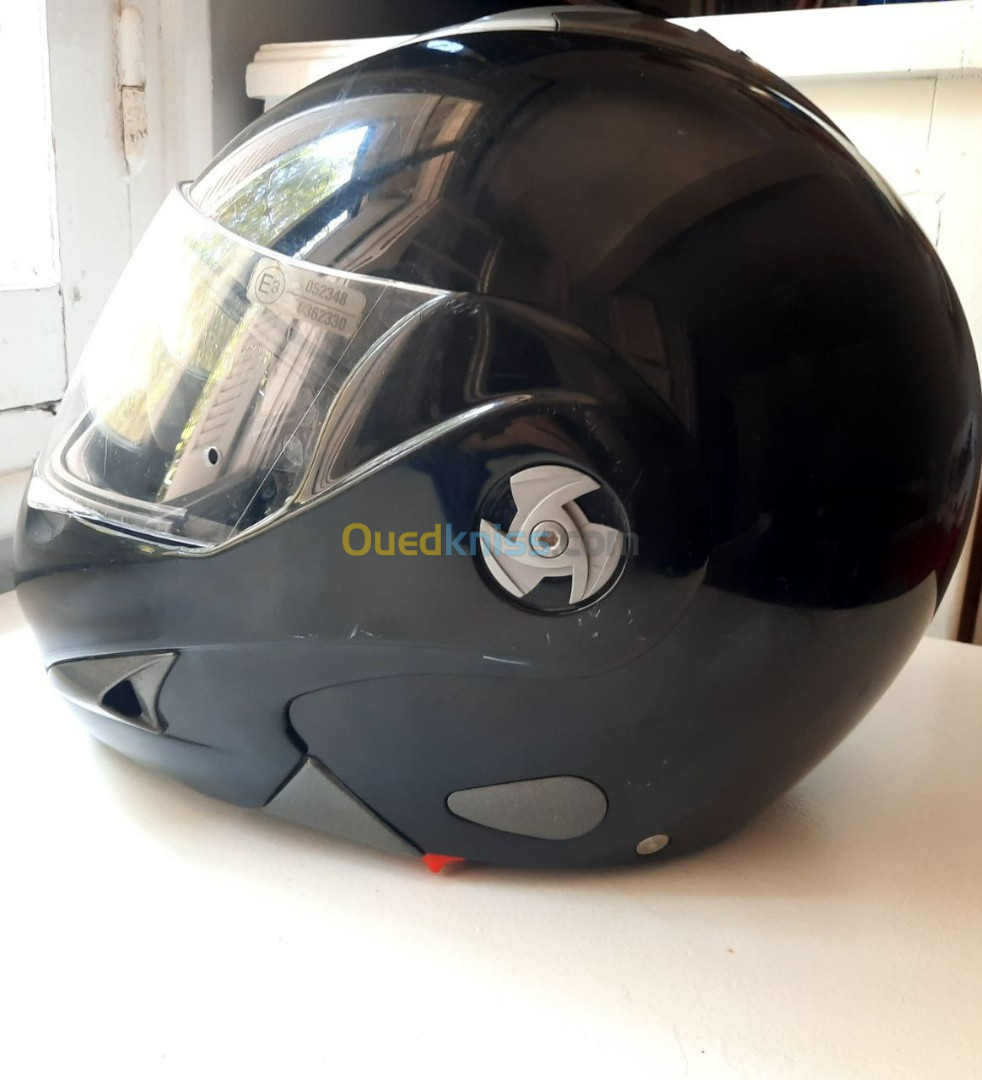 Casque Moto AIROH / AGRIUS