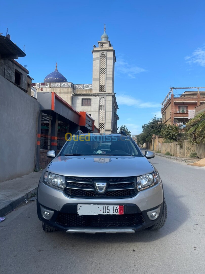 Dacia Sandero 2015 