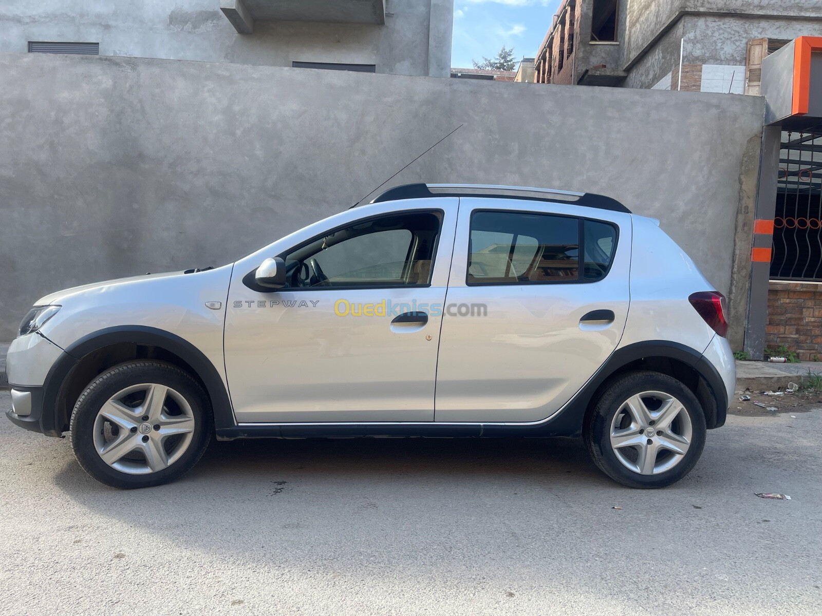 Dacia Sandero 2015 