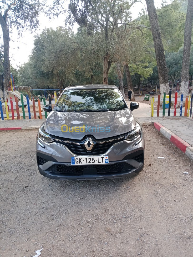 Renault Captur 2022 RS lien sport