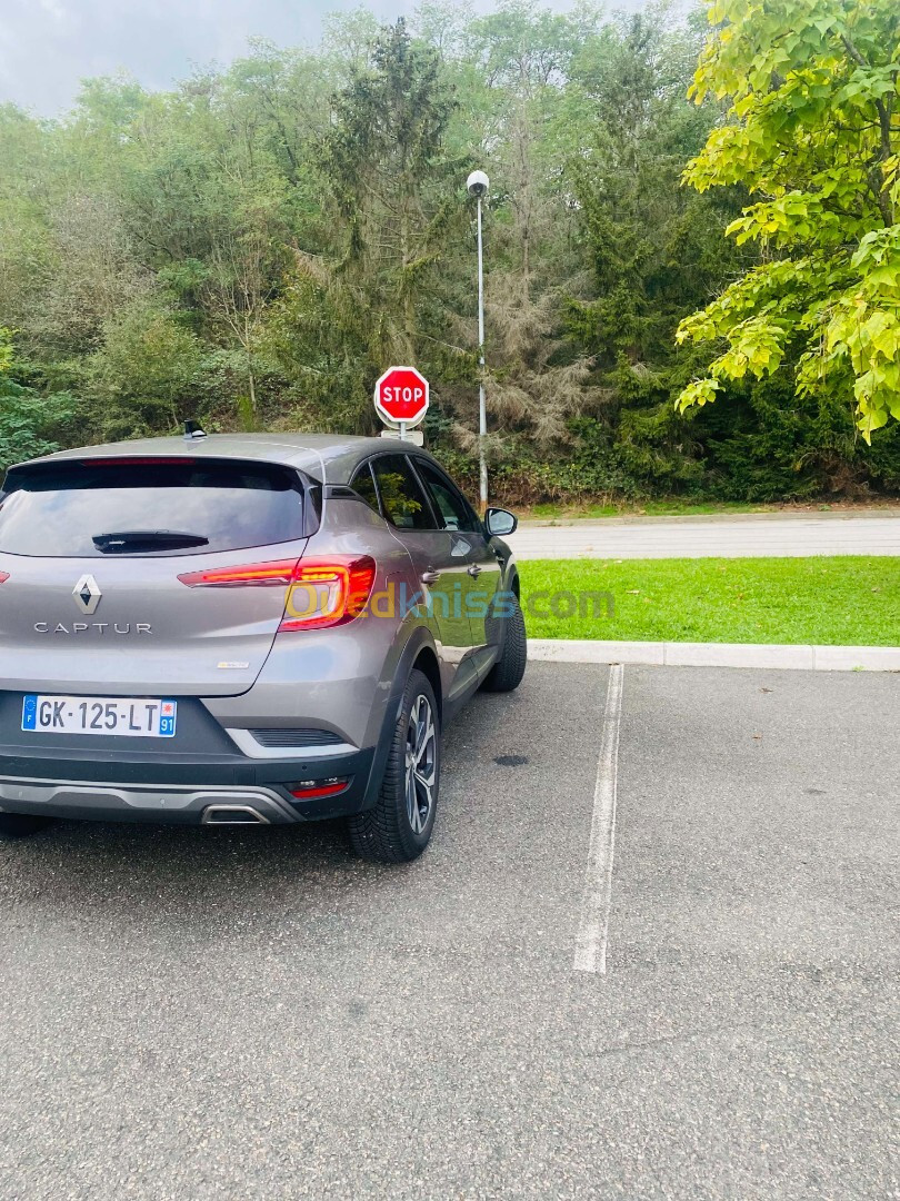 Renault Captur 2022 RS lien