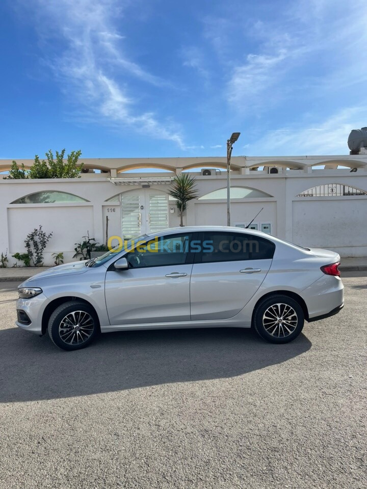 Fiat Tipo 2024 City +