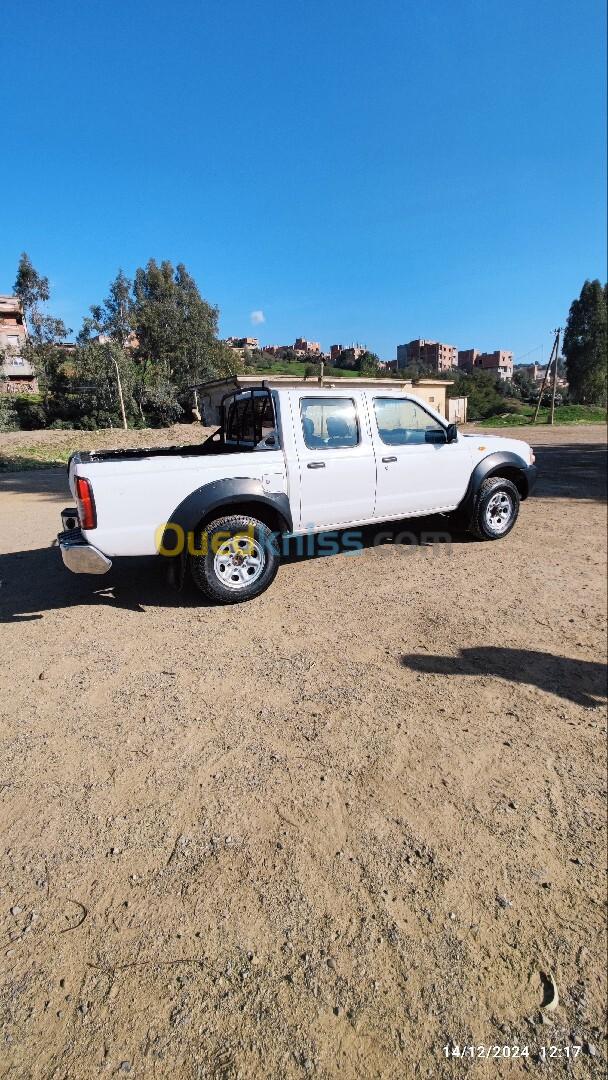 Nissan Pickup 2013 Pickup