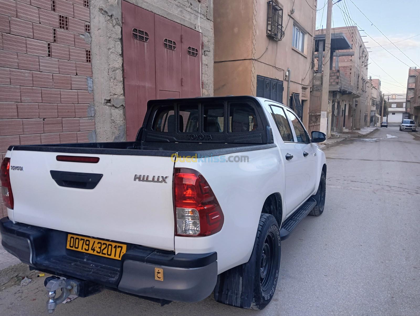 Toyota Hilux 2020 LEGEND DC 4x4 Pack Luxe