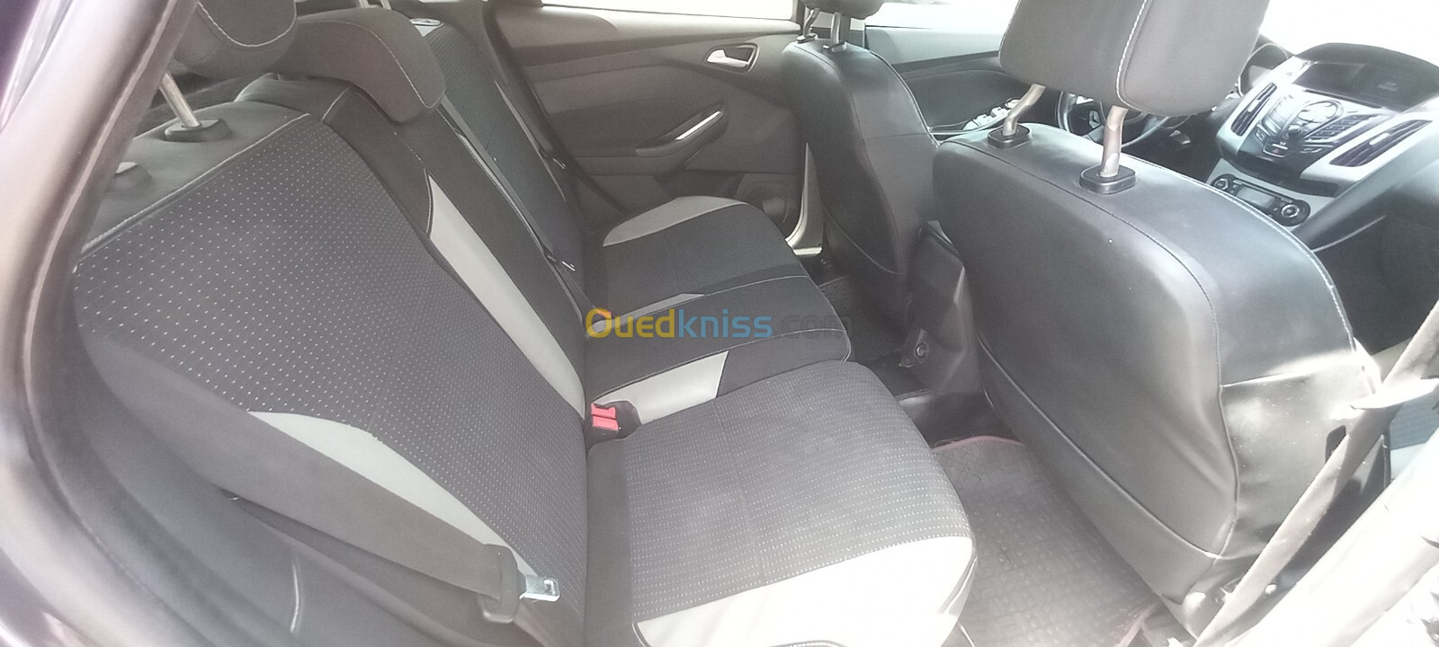 Ford Focus 5 portes 2015 Trend Sport