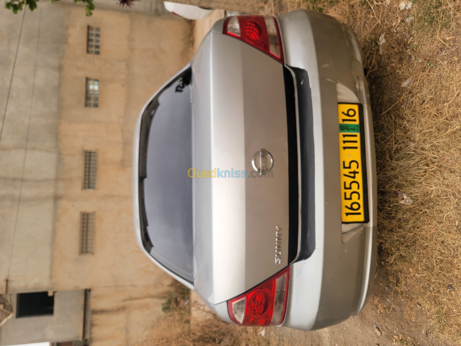 Nissan Sunny 2011 Sunny