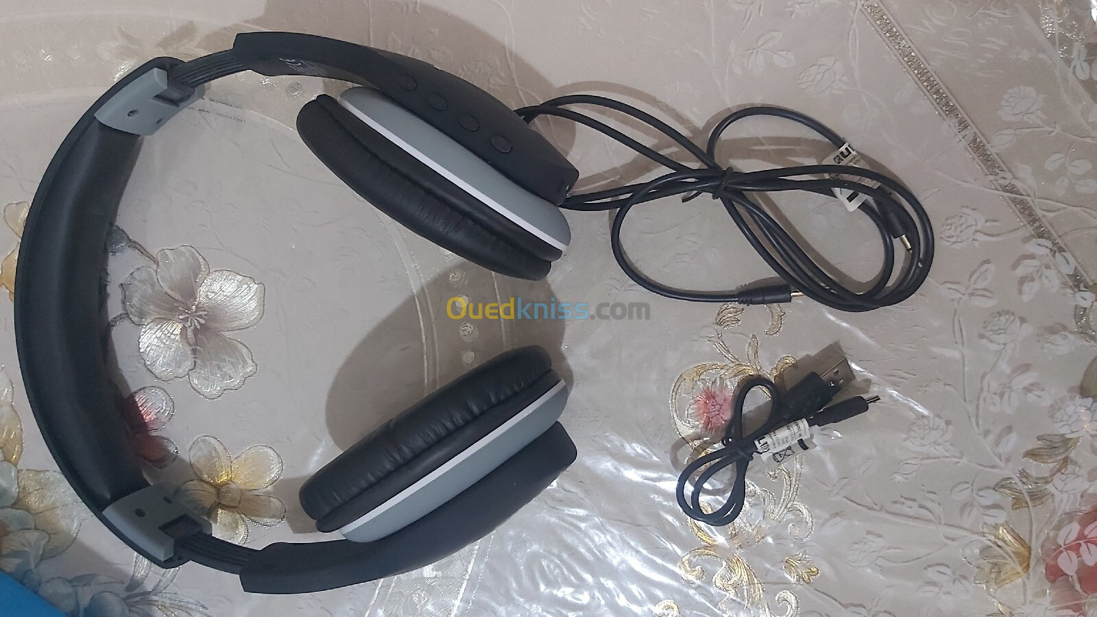 Casque bluetooth 