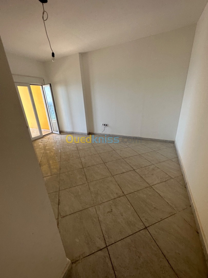 Vente Appartement Mostaganem Mostaganem