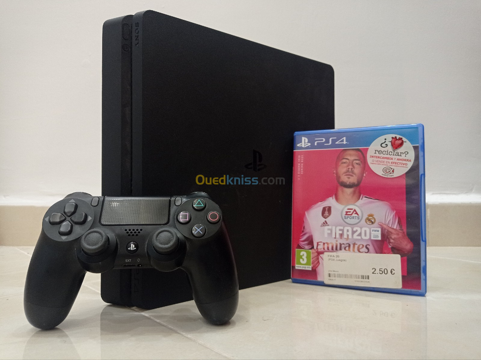 ps4 slim 500gb m3a la boîte ou klch original avec fifa 20