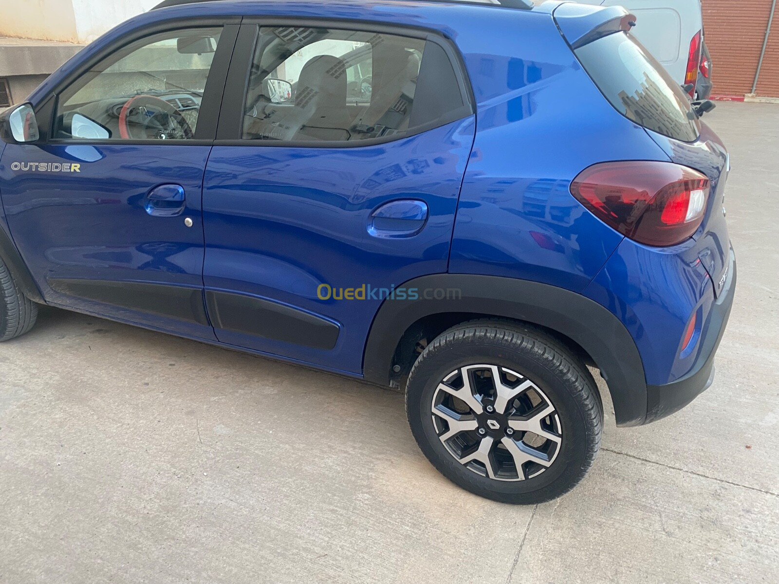 Renault Kwid 2023 Outsider