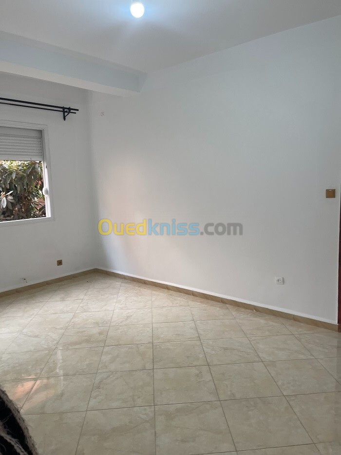 Location Niveau De Villa F3 Alger Draria