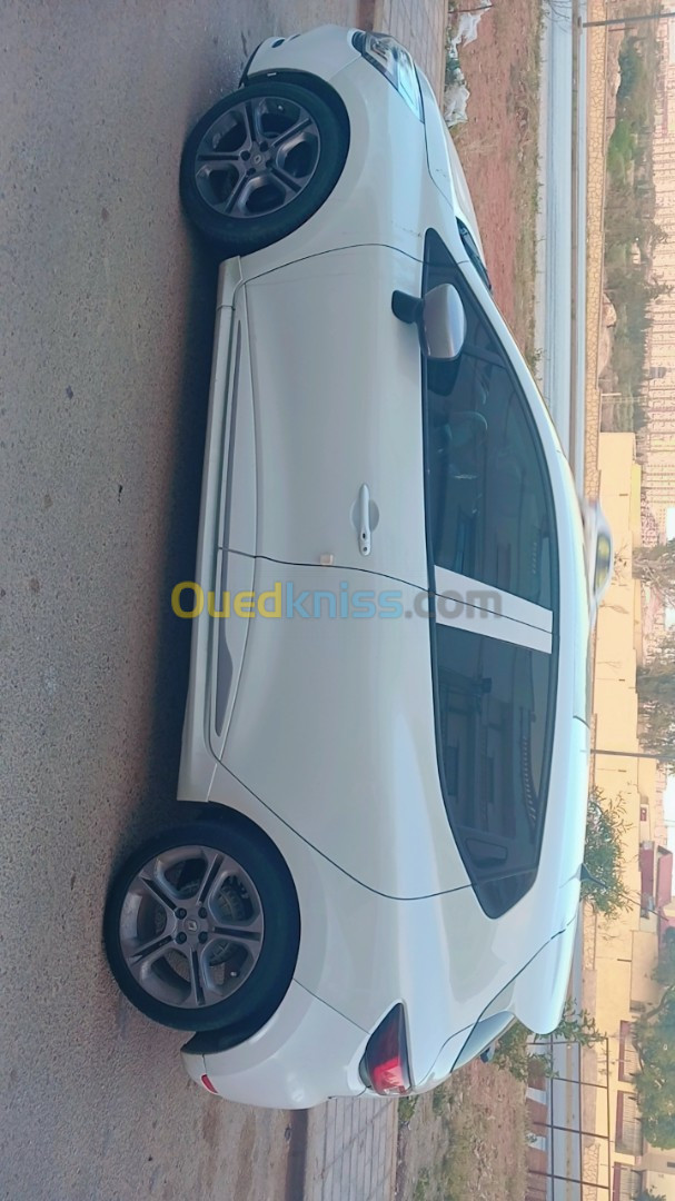 Renault Clio 4 2019 GT Line +