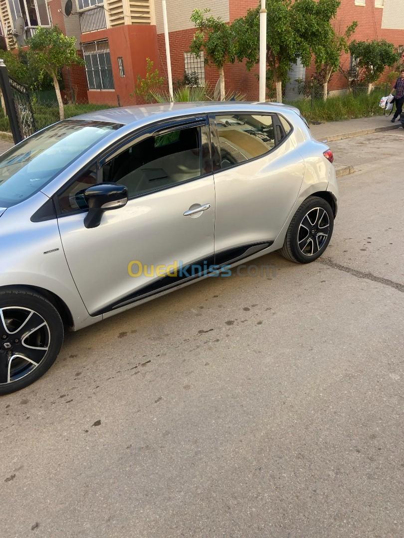 Renault clio 4 2015