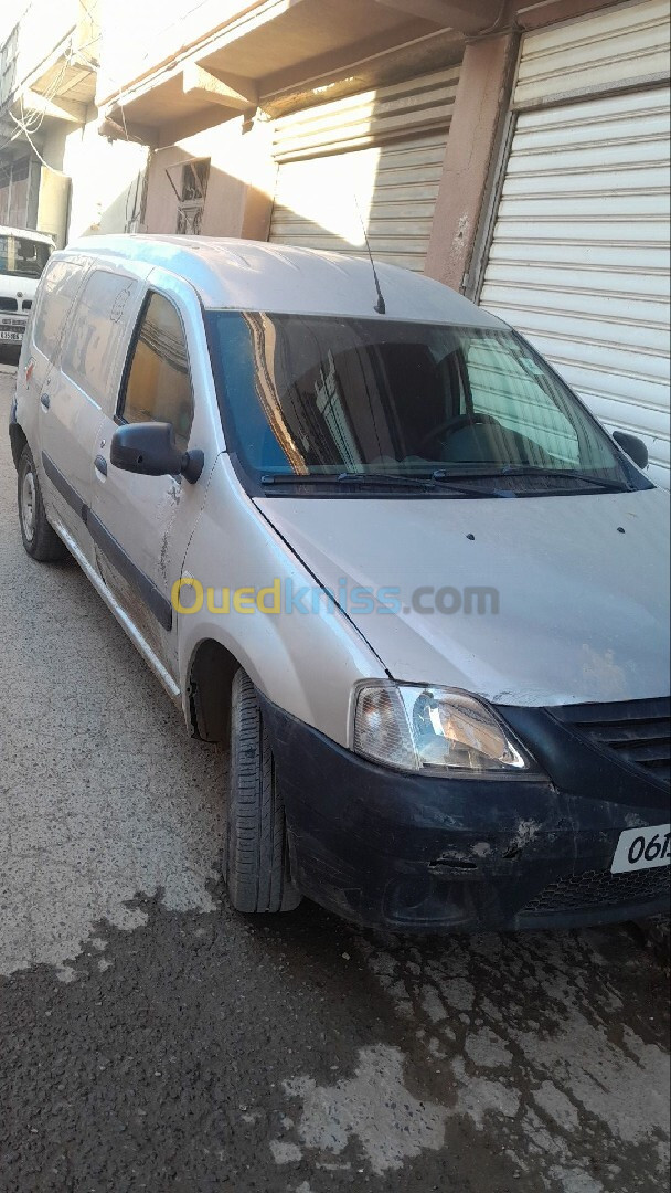 Dacia Logan 2010 Toli