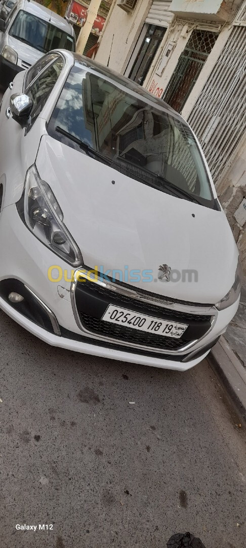 Peugeot 208 2018 Allure Facelift