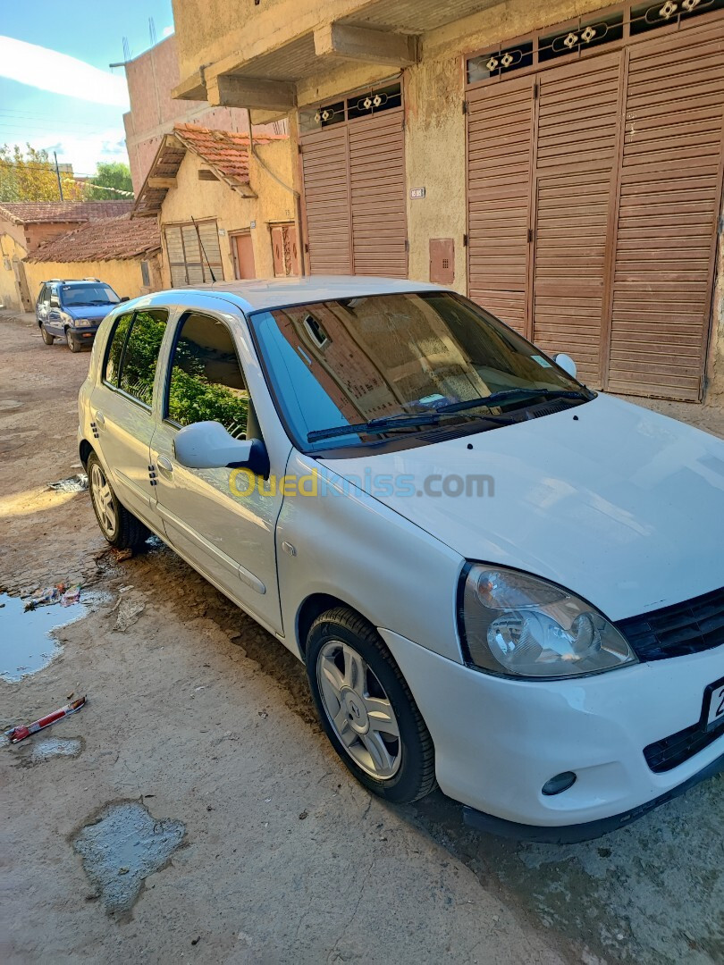 Renault Clio Campus 2012 Bye bye