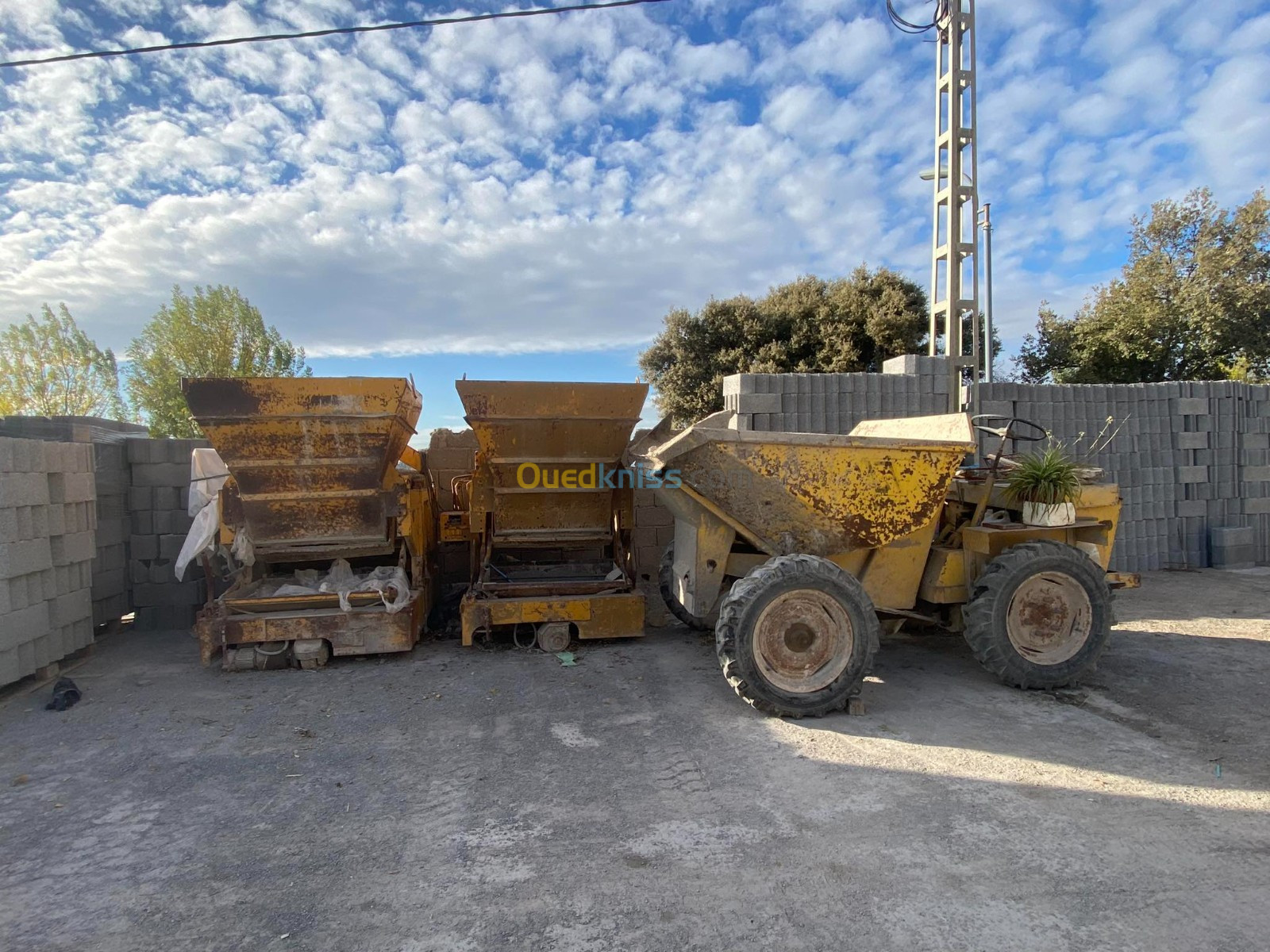 Ventes Materiaux complet pour fabrication  d'agglomérés en ciment