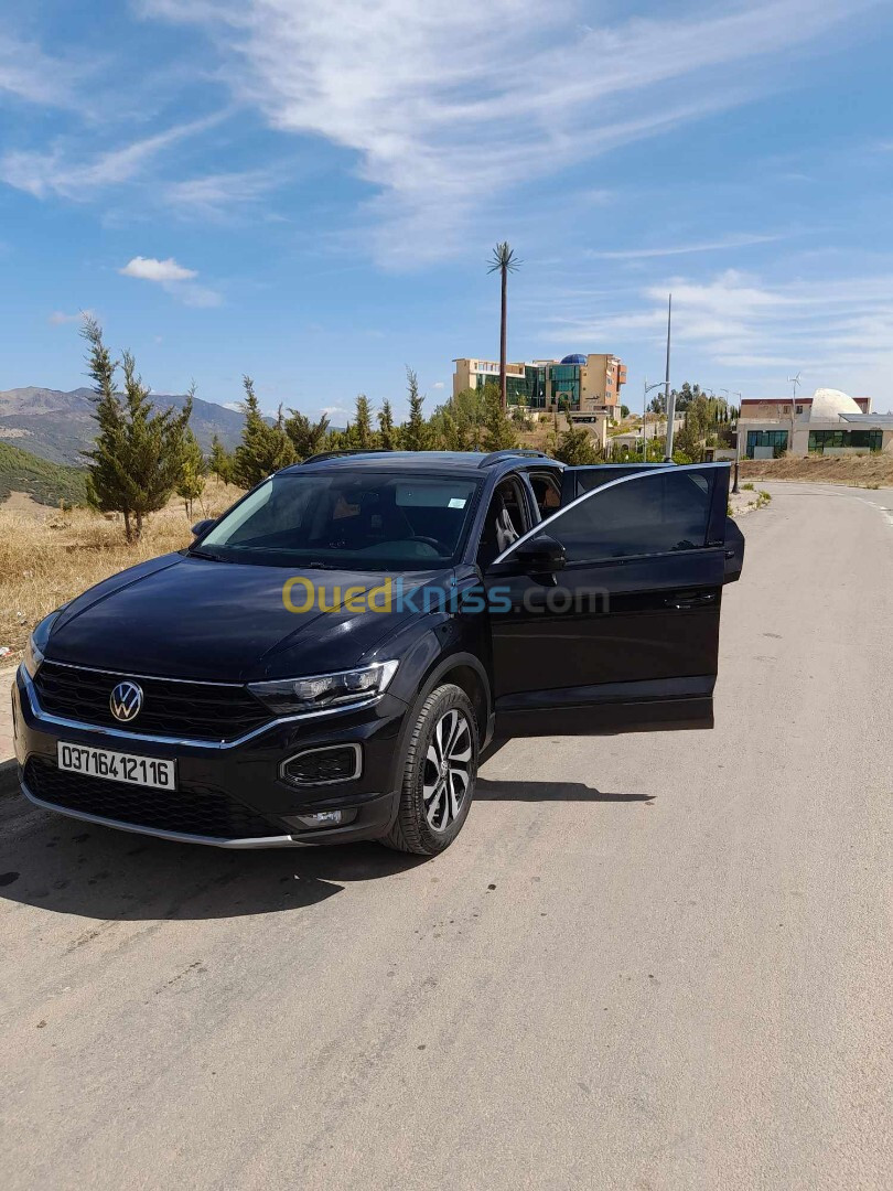 Volkswagen T-Roc 2021 Active