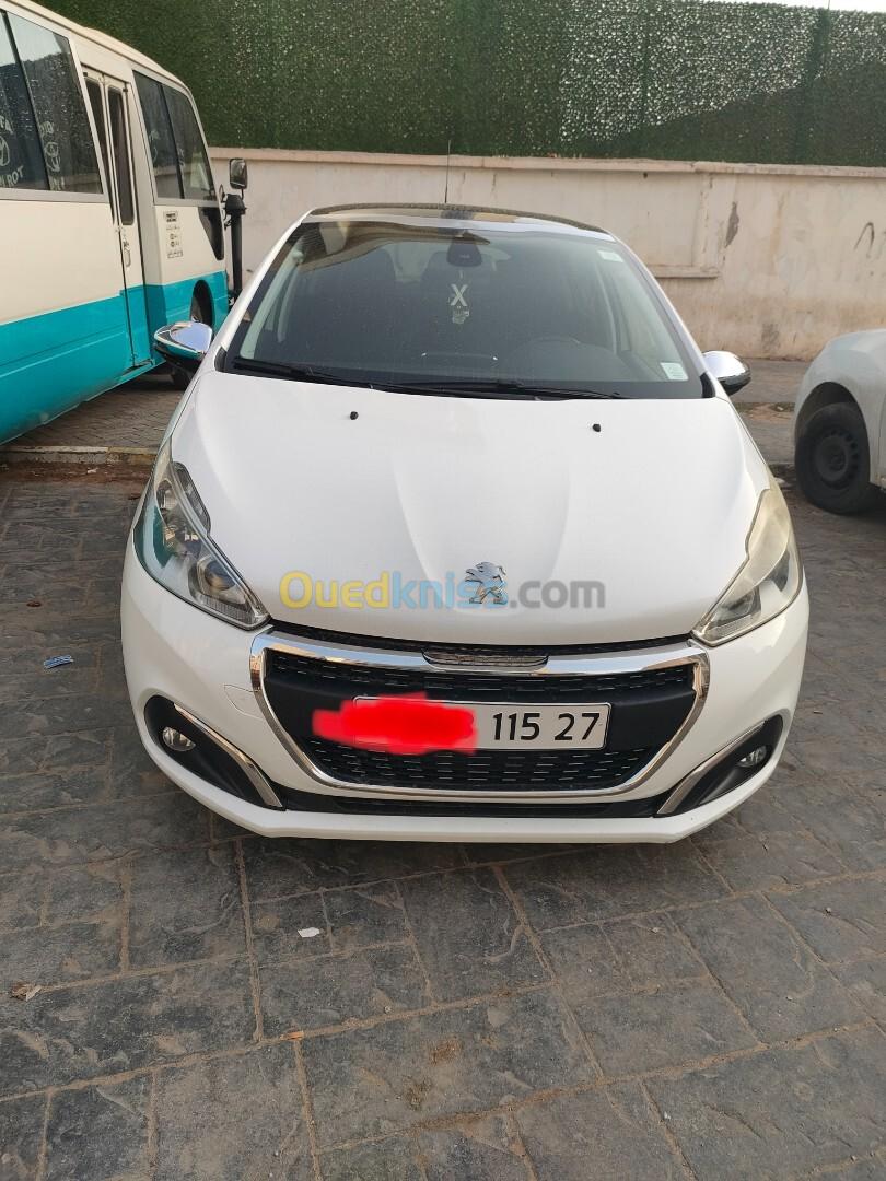 Peugeot 208 2015 Allure Facelift