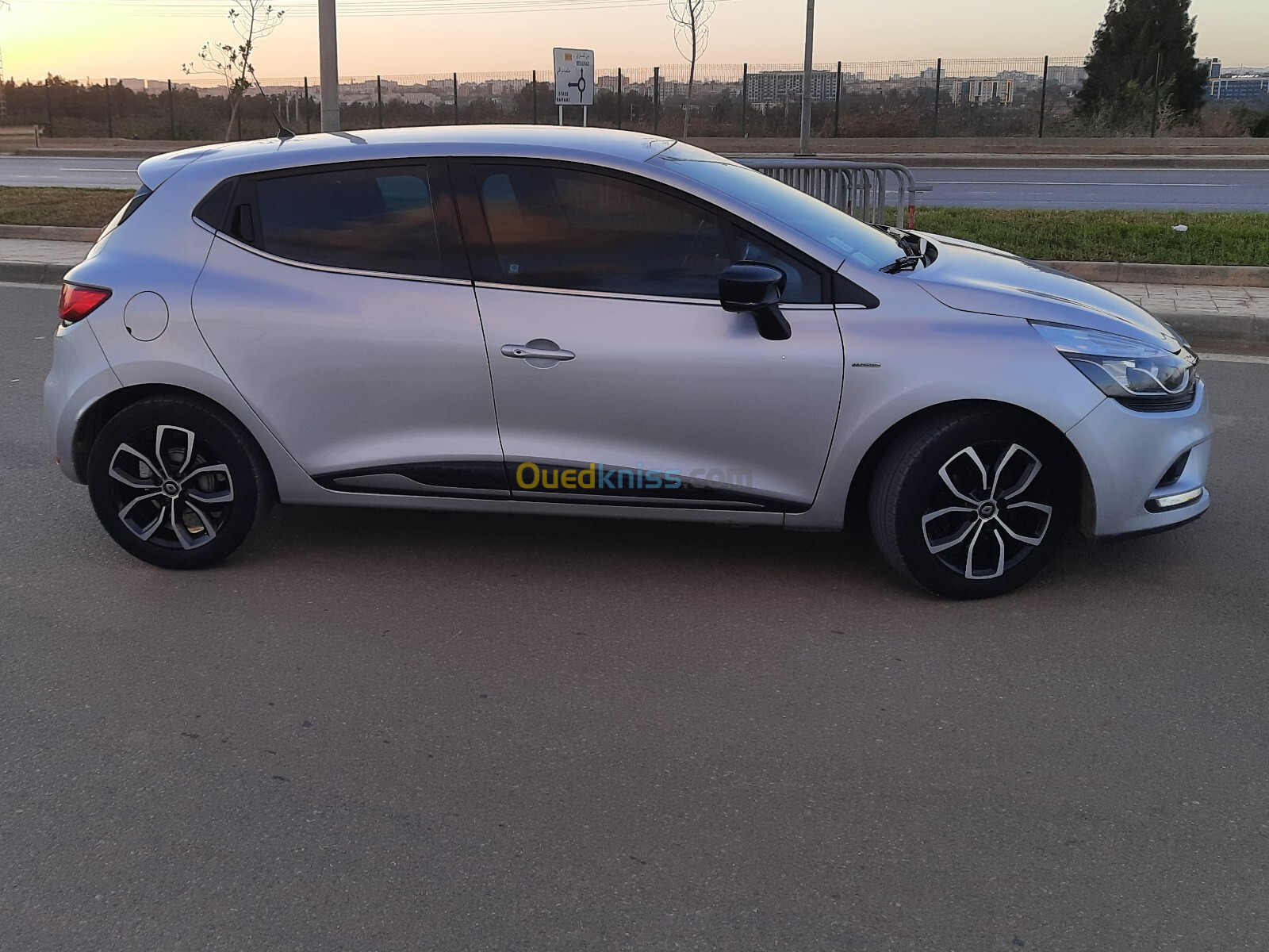 Renault Clio 4 2018 Limited 2