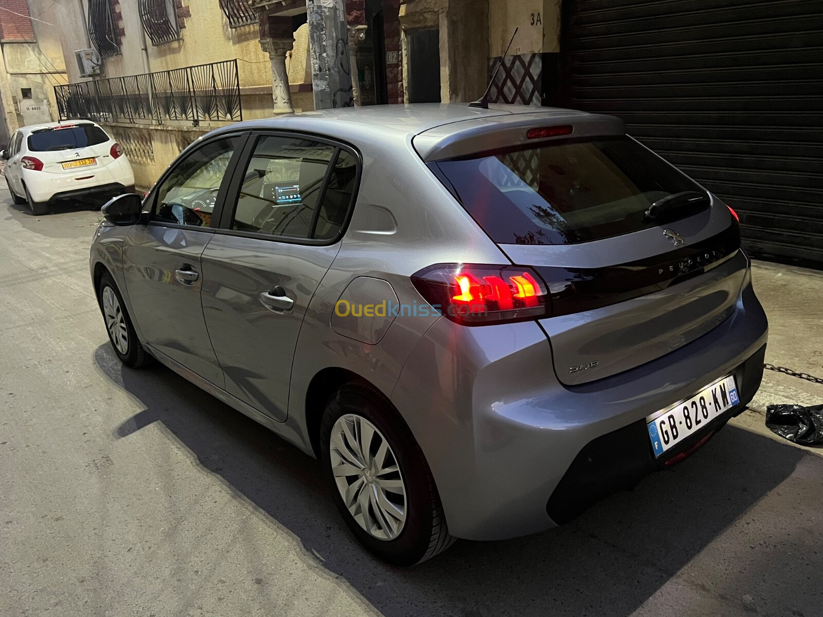 Peugeot 208 2021 Active