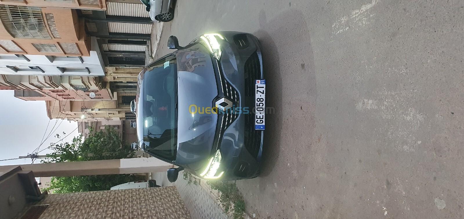 Renault Clio 5 2022 Intense plus