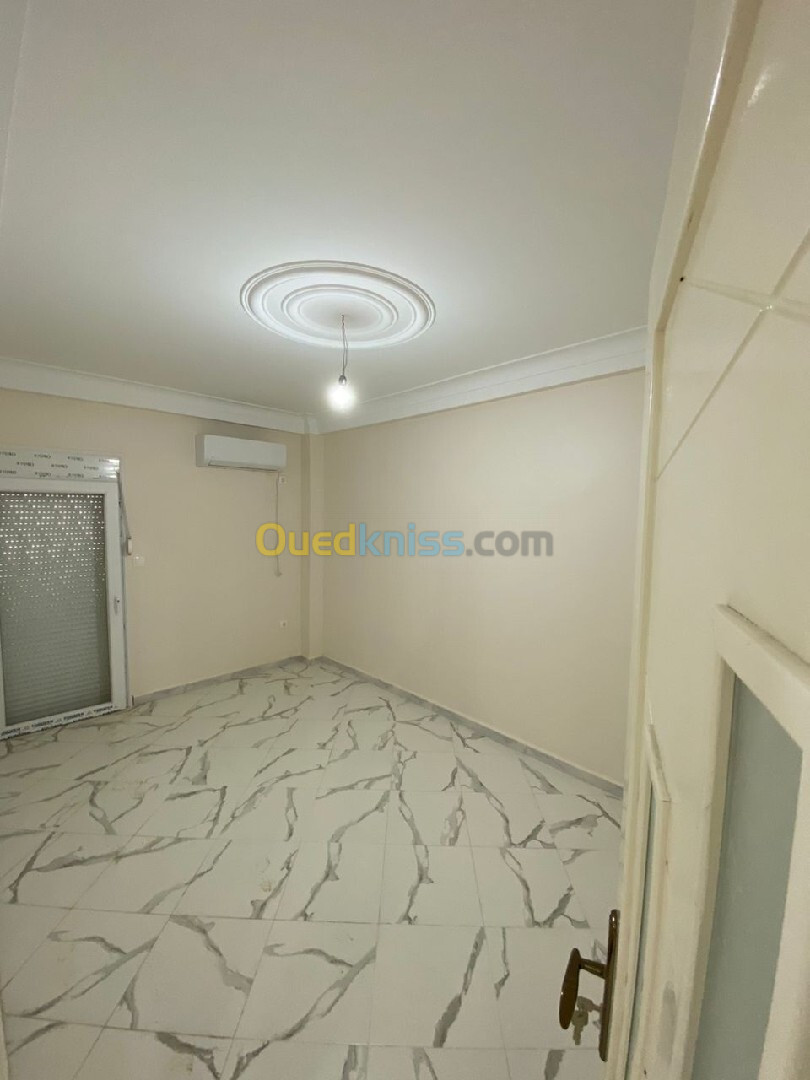 Vente Appartement F2 Alger Ain taya