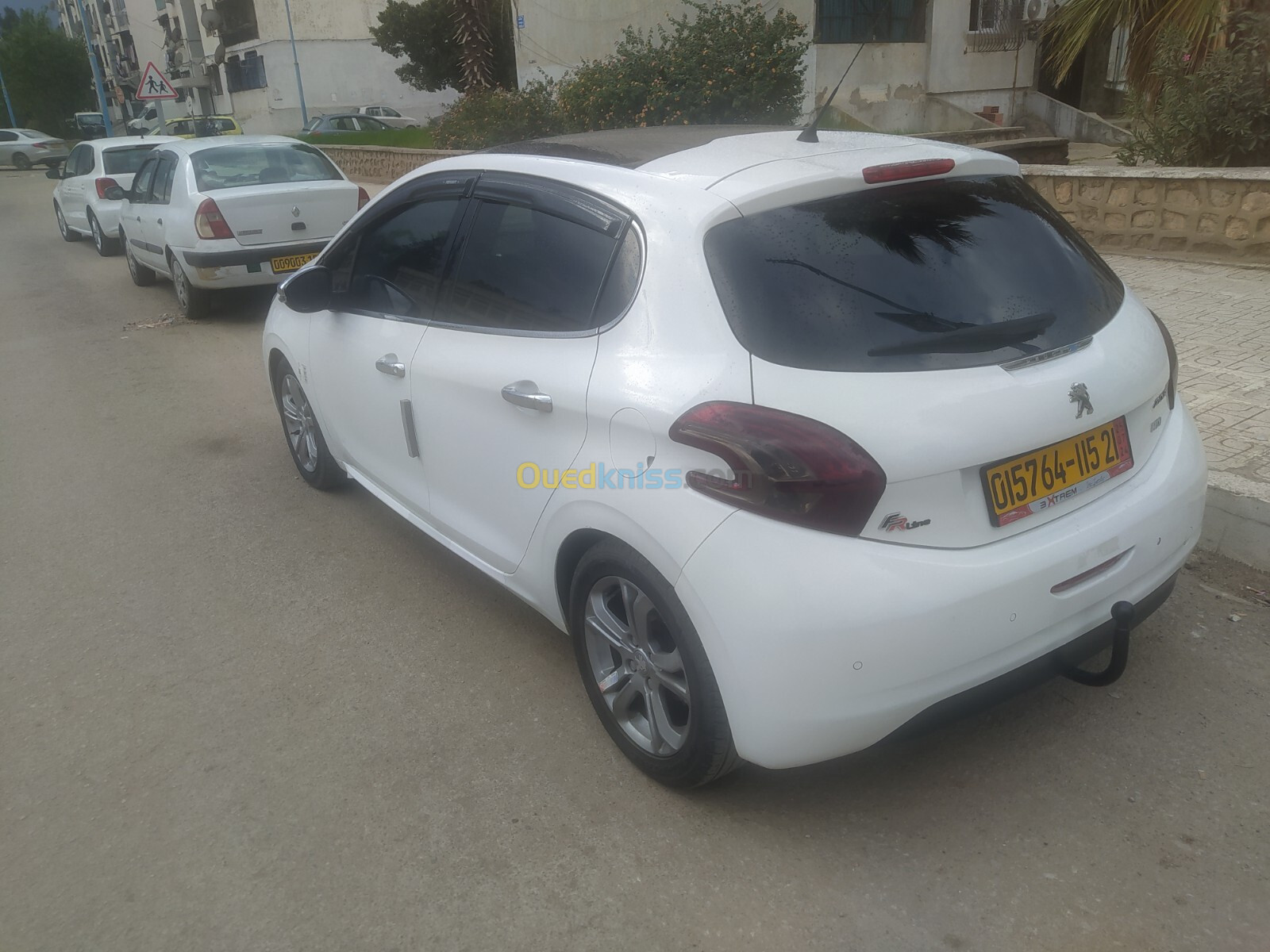 Peugeot 208 2015 Allure