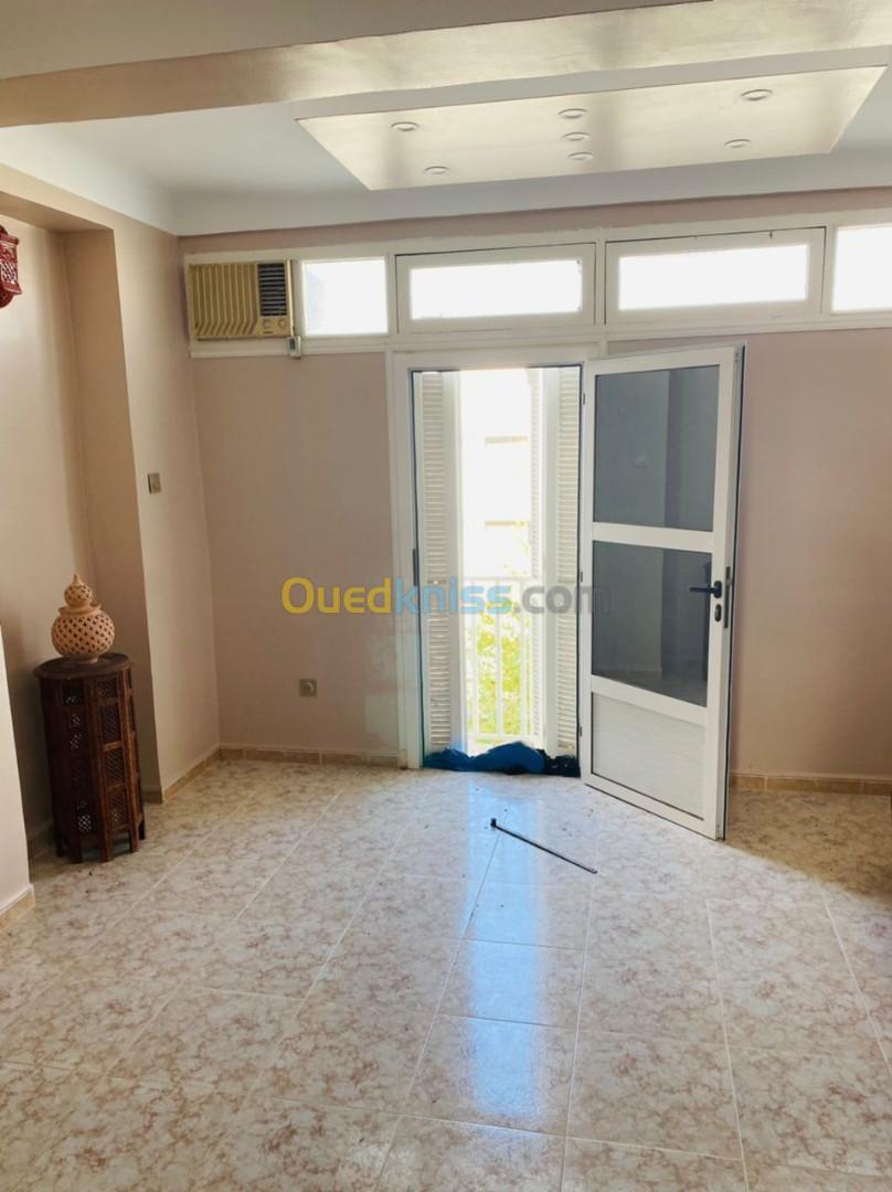 Vente Appartement F4 Jijel Jijel