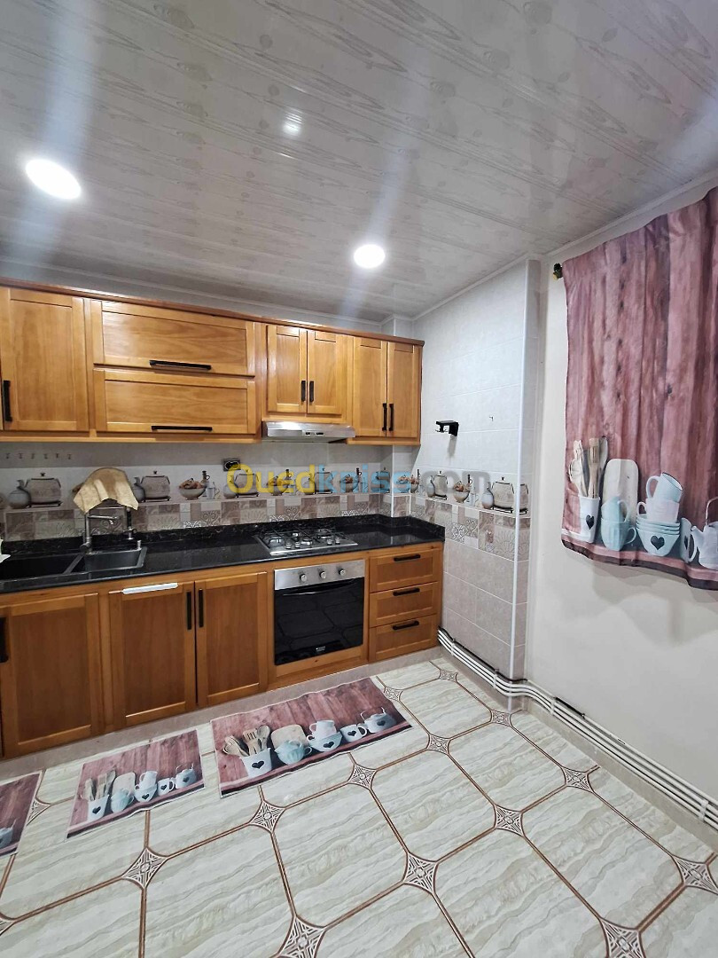 Location vacances Appartement F3 Tiaret Tiaret