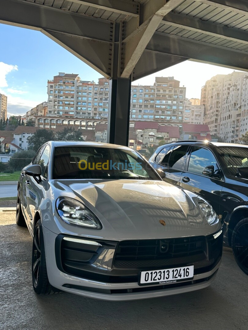 Porsche Macan 2024 Macan T