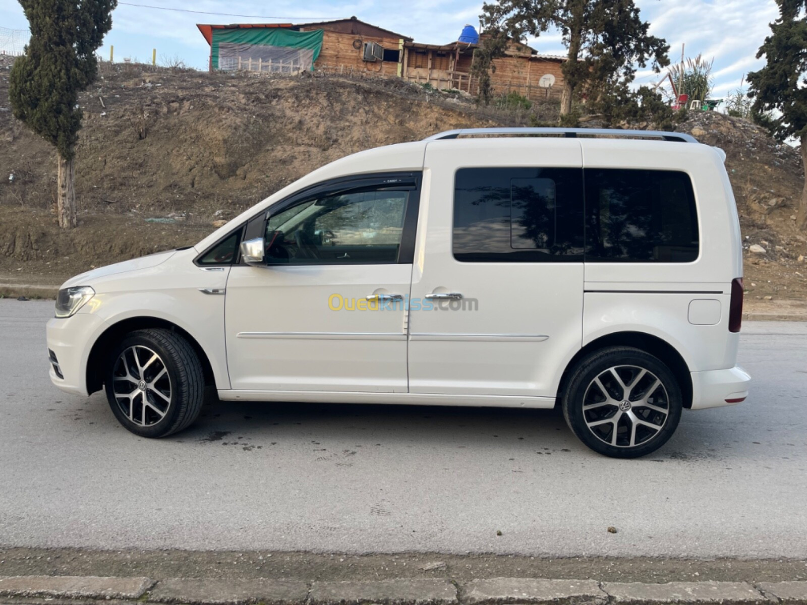 Volkswagen Caddy 2017 Highline