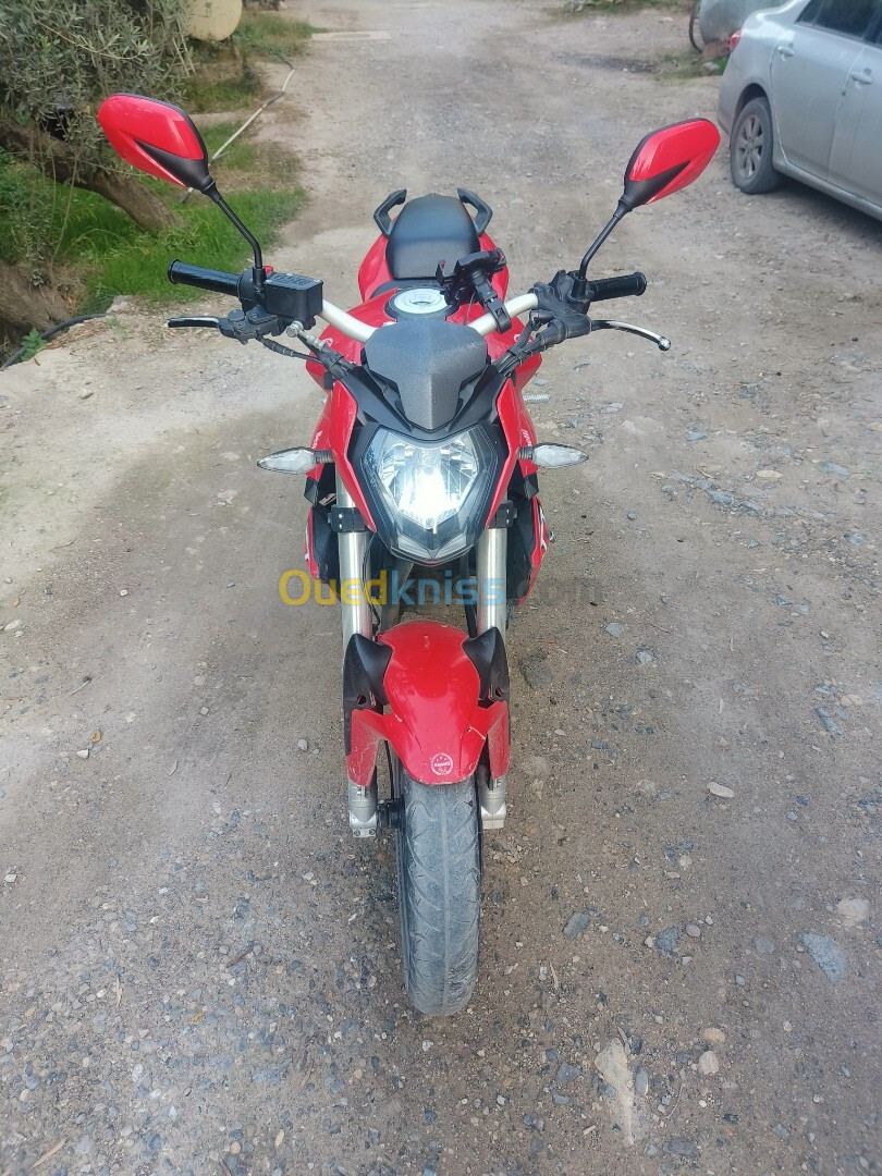 Benelli Tnt 150 2021