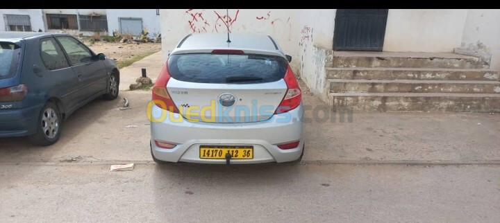 Hyundai Accent RB  5 portes 2012 