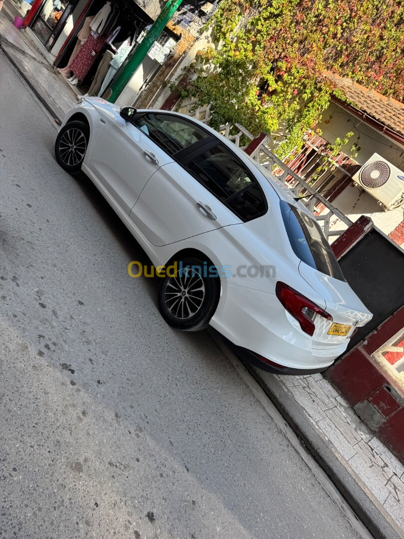 Fiat Tipo 2023 City