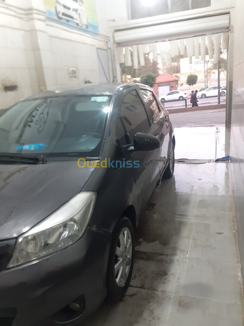 Toyota Yaris 2012 Touch Active