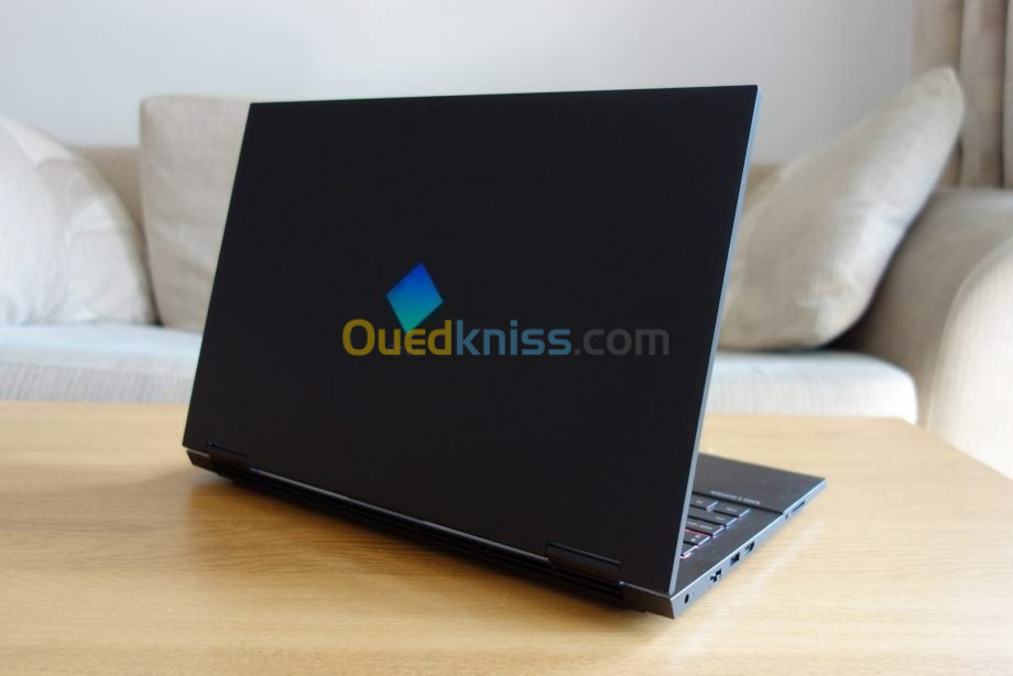 HP OMEN I7-10750H / 32GB / 1TB SSD / RTX2070 SUPER MAX Q 8G / 300HZ G SYNC / WINDOWS 11 ENTERPRISE