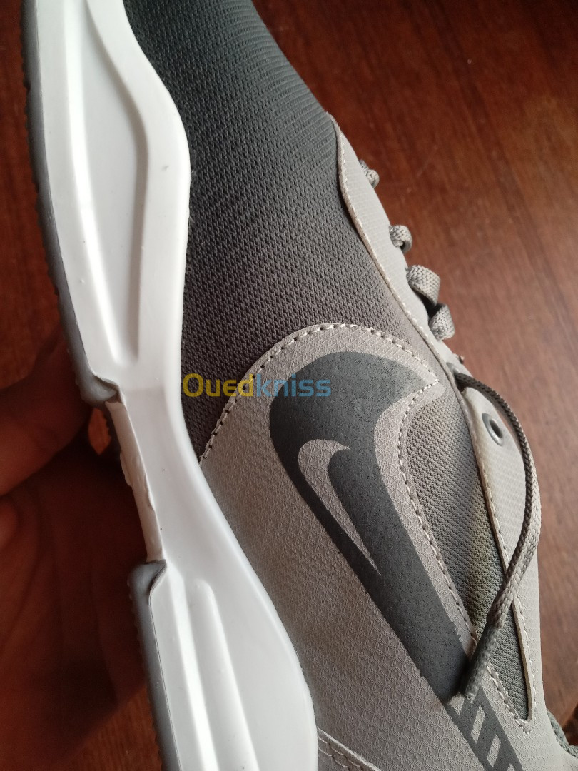 Basket nike air zoom 43 باسكات