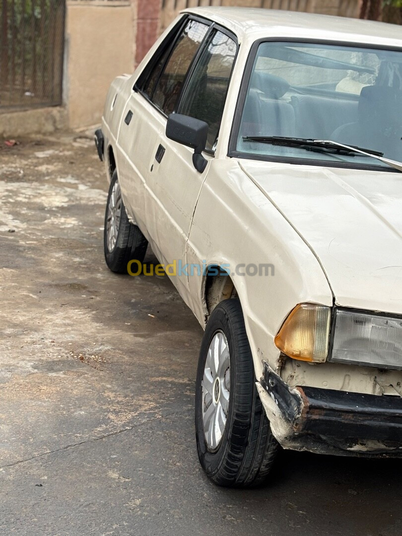 Peugeot 305 1987 305