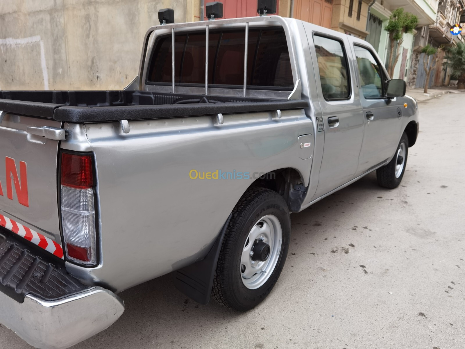 Nissan Pickup 2004 Pickup