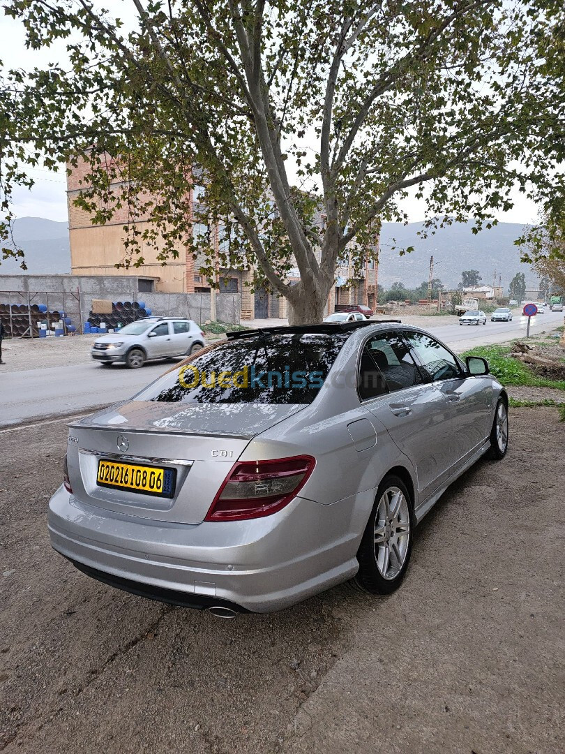 Mercedes C220  646 2008 C220