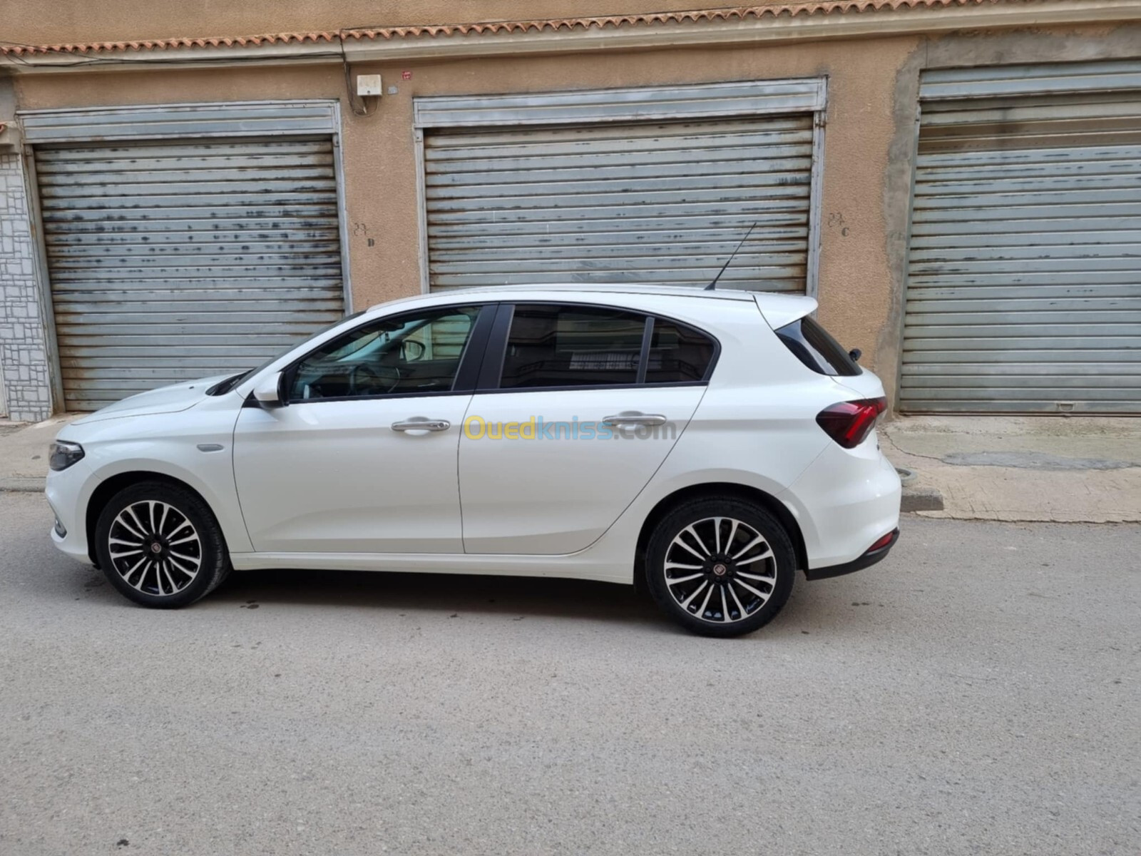 Fiat Tipo 2023 hatchback coupé