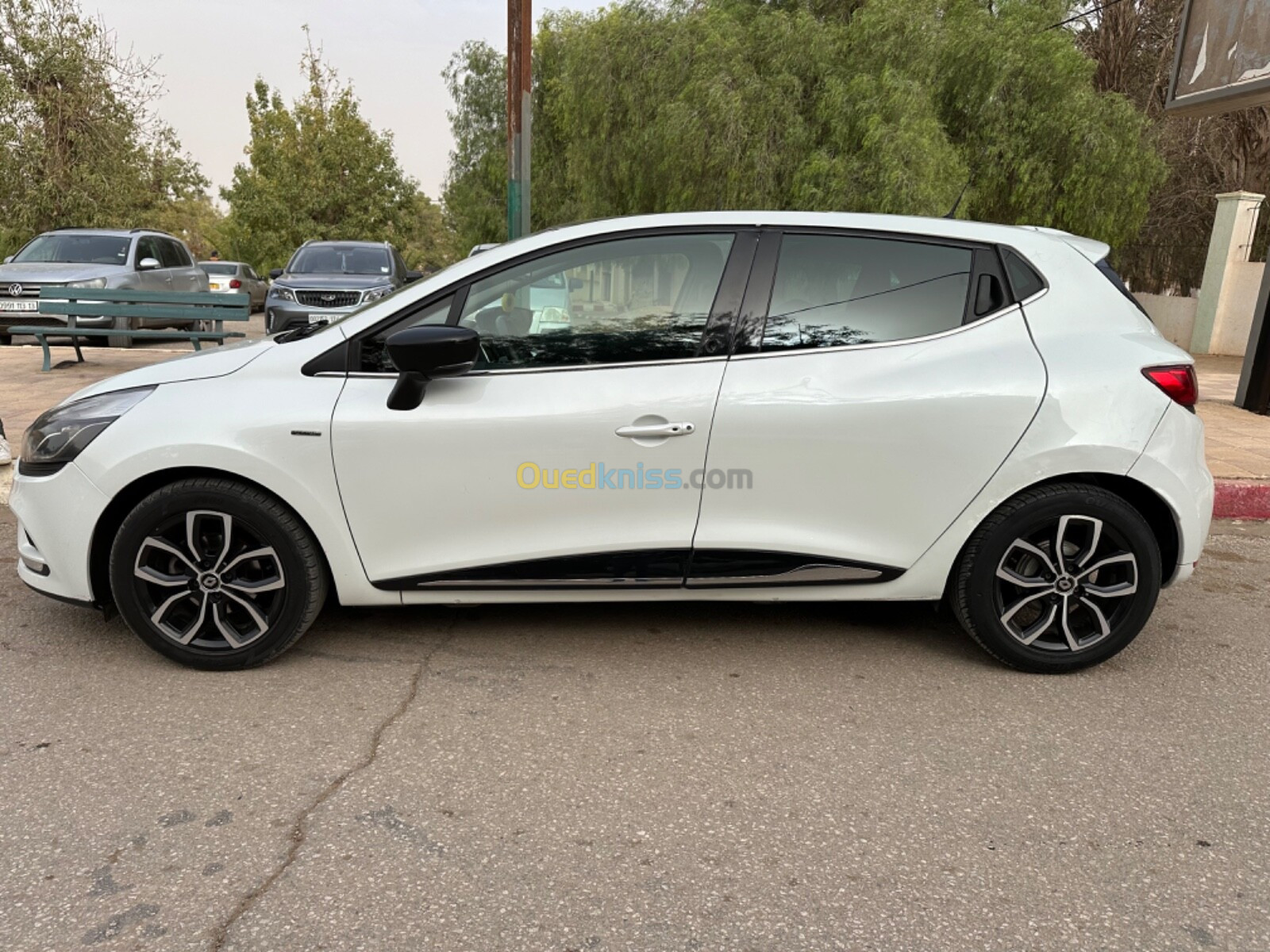 Renault Clio 4 2019 Limited 2