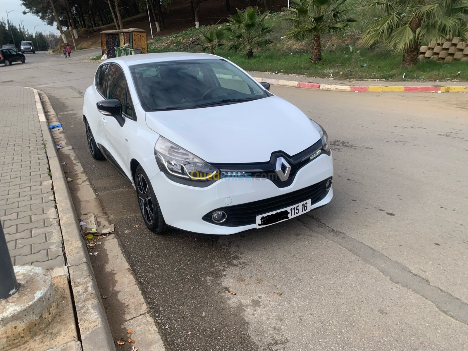 Renault Clio 4 2015 Limited 2