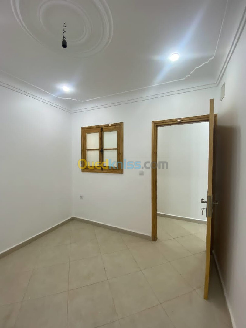 Vente Appartement F2 Alger Bordj el kiffan