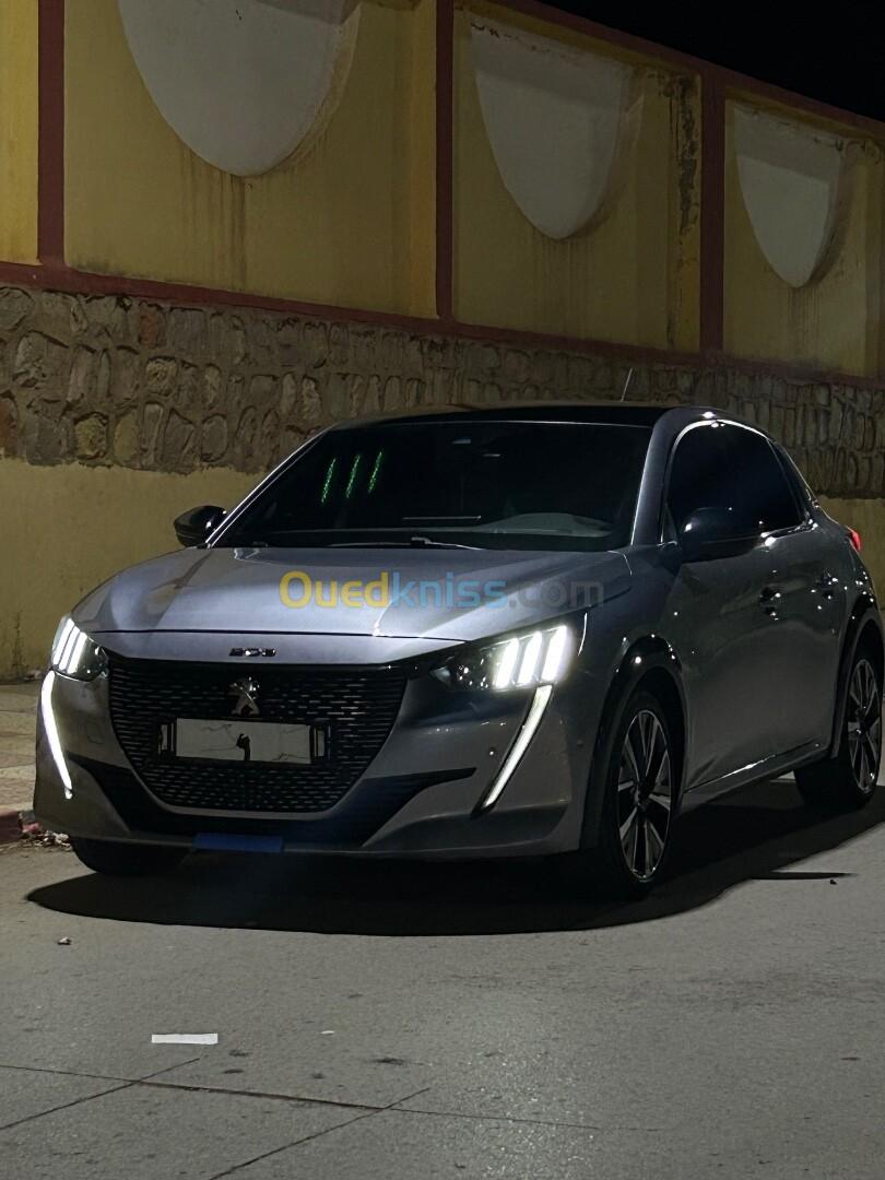 Peugeot 208 2022 GT Line