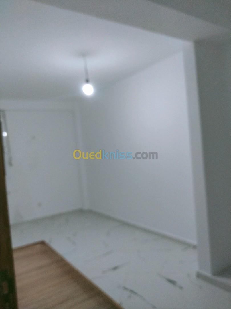 Location Appartement F5 Annaba Annaba